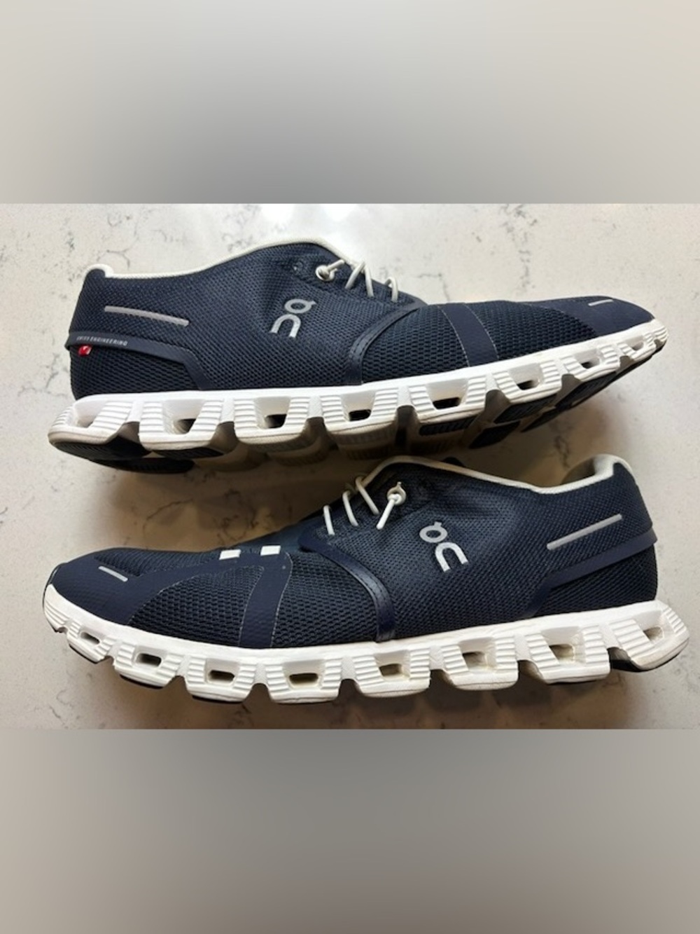 On Running Navy and White Men's Athletic Running Shoes - Size M 11.5